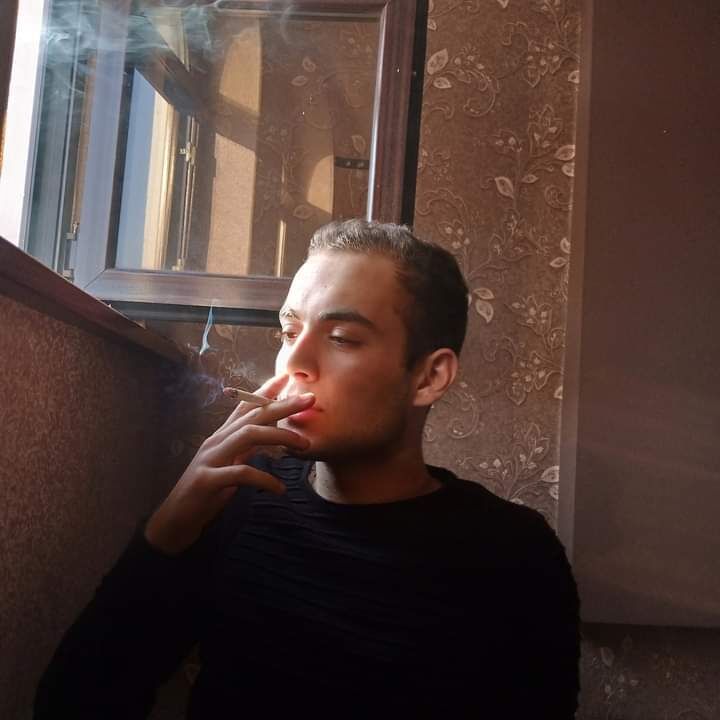  ,   Dino, 25 ,   ,   
