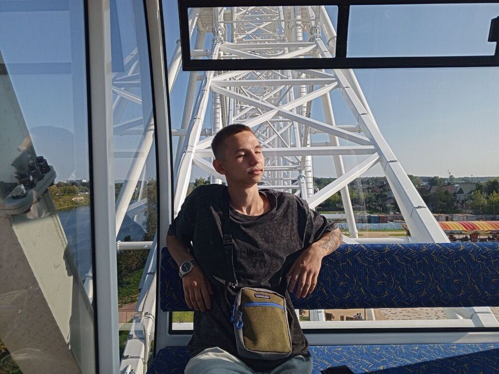  47051869  , 19 ,    
