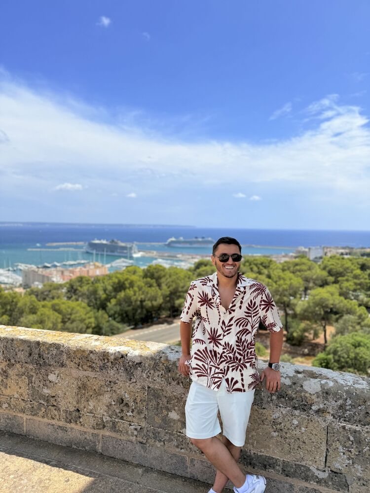 Ahaus,   Chingiz, 29 ,   ,   