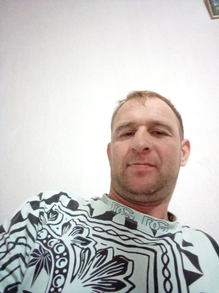 ���������� ������-��-����, ���� ������� Artem, 42 ����, ������������ ��� c�������� ���������