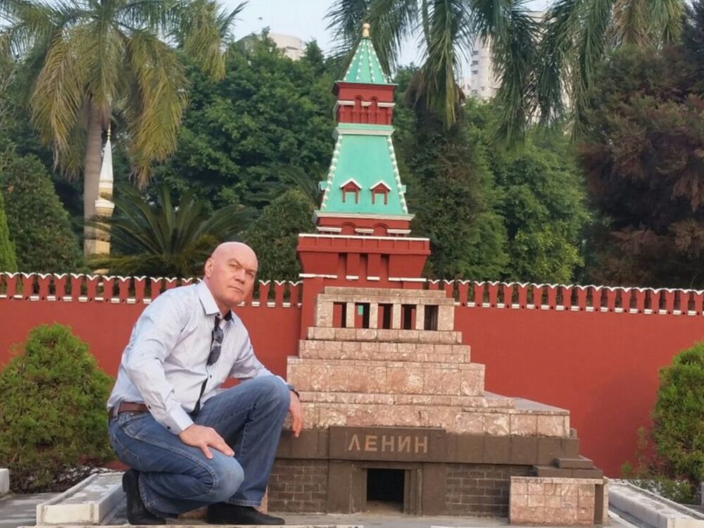  10320629  , 54 ,    -