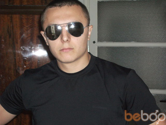  ,   Dimon, 38 ,  