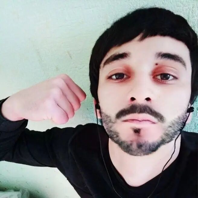  44426279  , 34 ,    