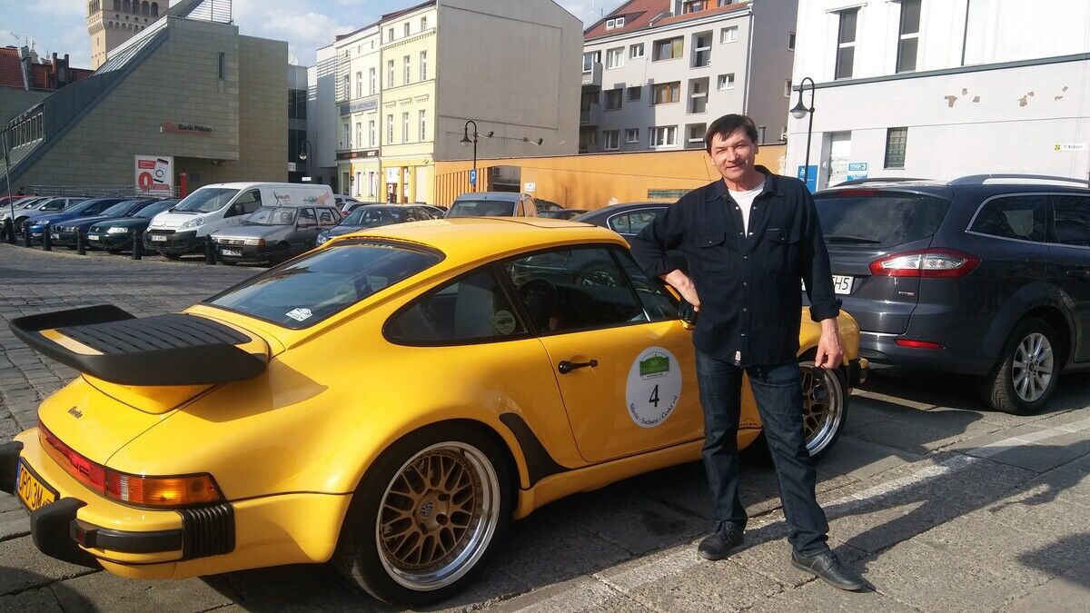  21714569  Aleksandr, 53 ,    