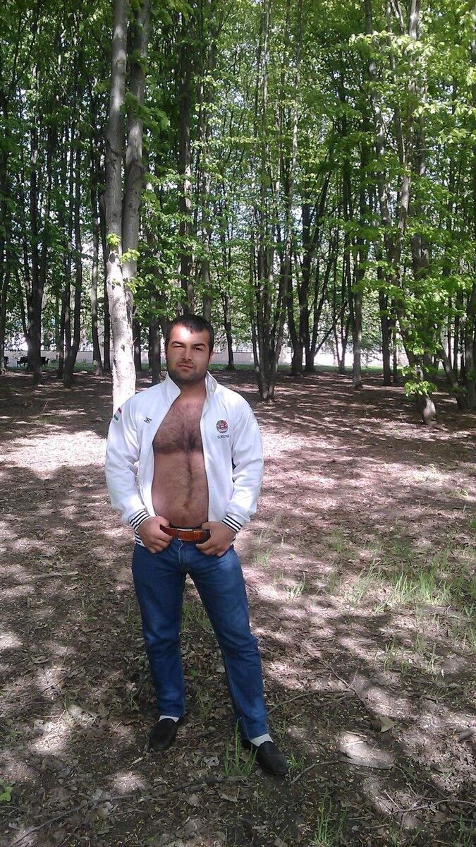  11999409  Baxtiyor, 68 ,    