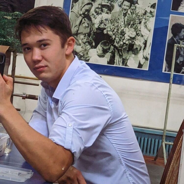  42912019  Kuba, 22 ,    