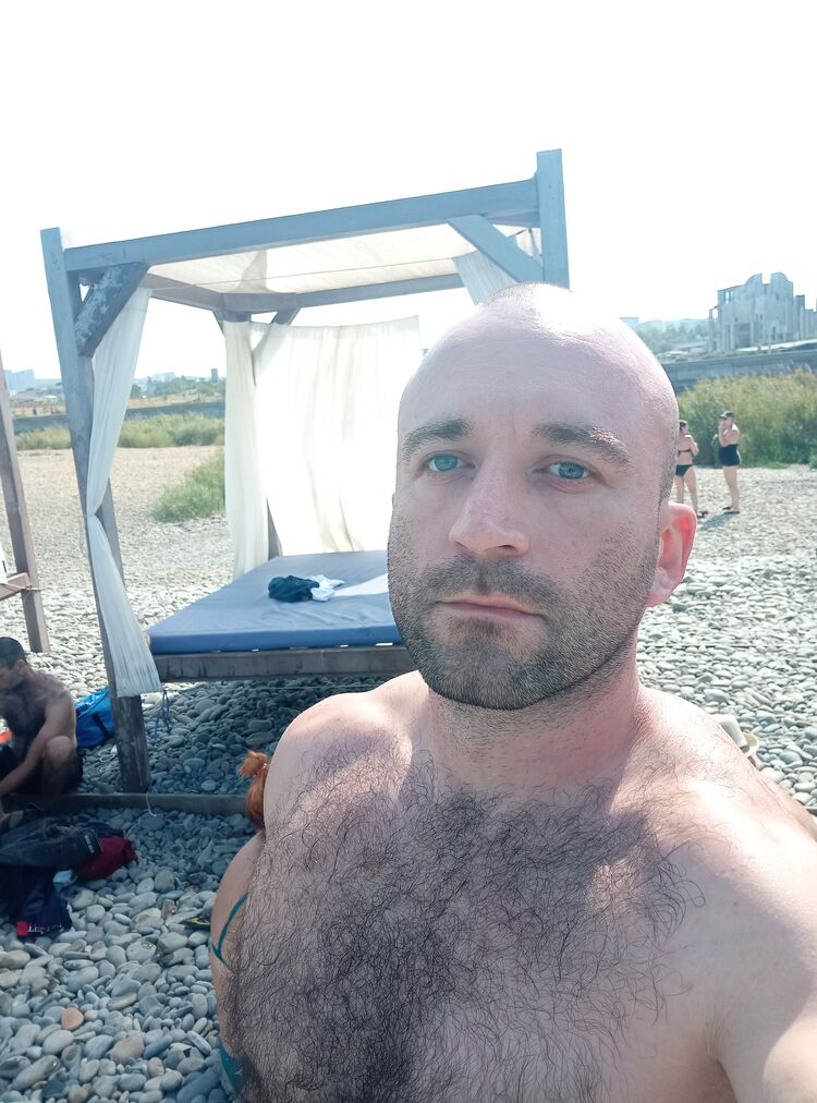  33029929  , 36 ,    