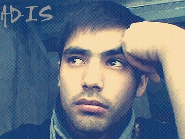  5724249  ADIS, 32 ,    