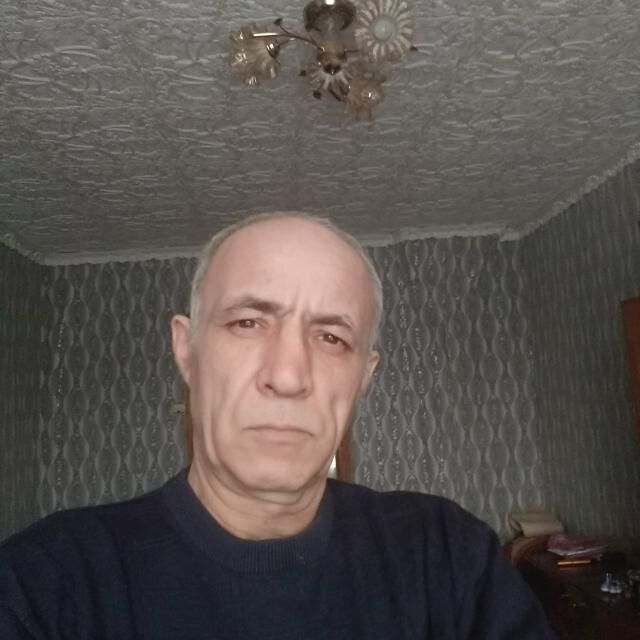  52280199  , 52 ,    