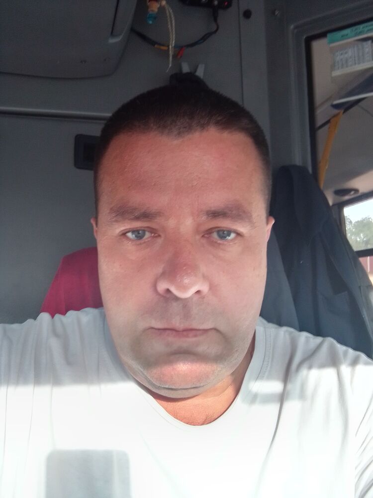 ���� 37353819 ������� ������, 44 ����, ���� ���������� � ������