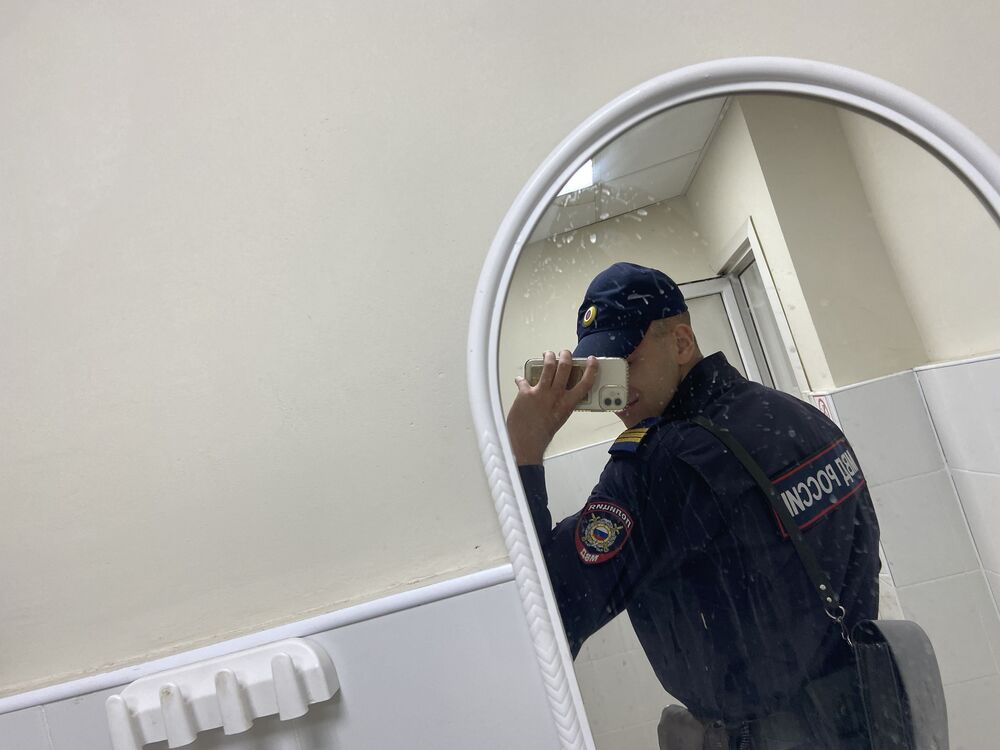  41173899  , 25 ,    