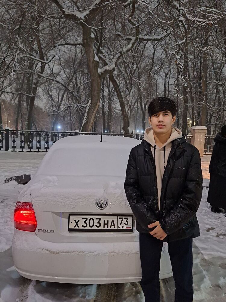  49751899  , 18 ,    