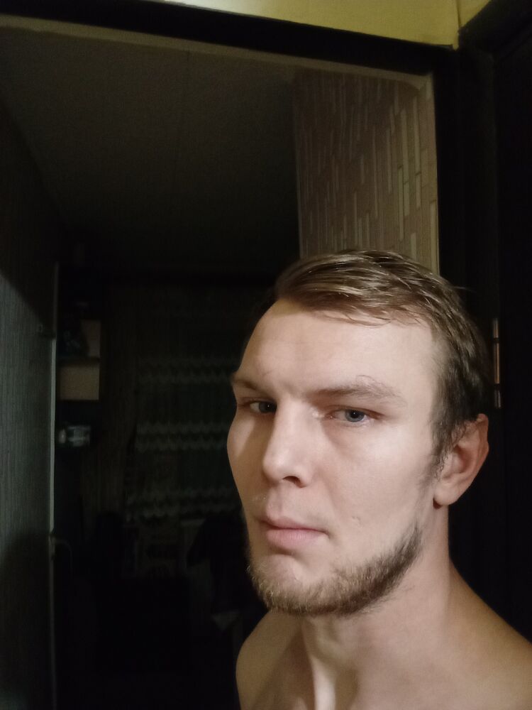  39928429  FeeeeeD, 31 ,    