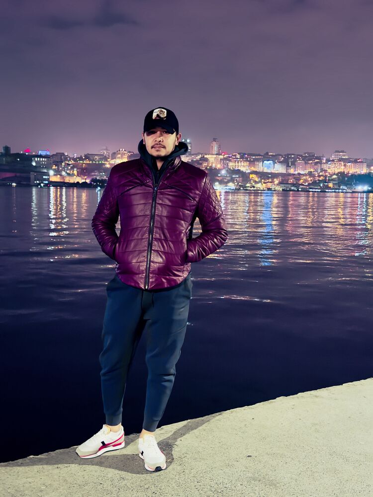 ���� 42039809 ������� Bahrombek, 30 ���, ���� ���������� � ������������