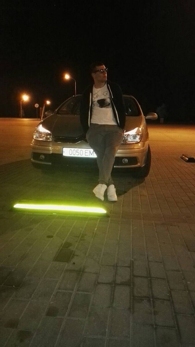  15725069  Arseniy, 40 ,    