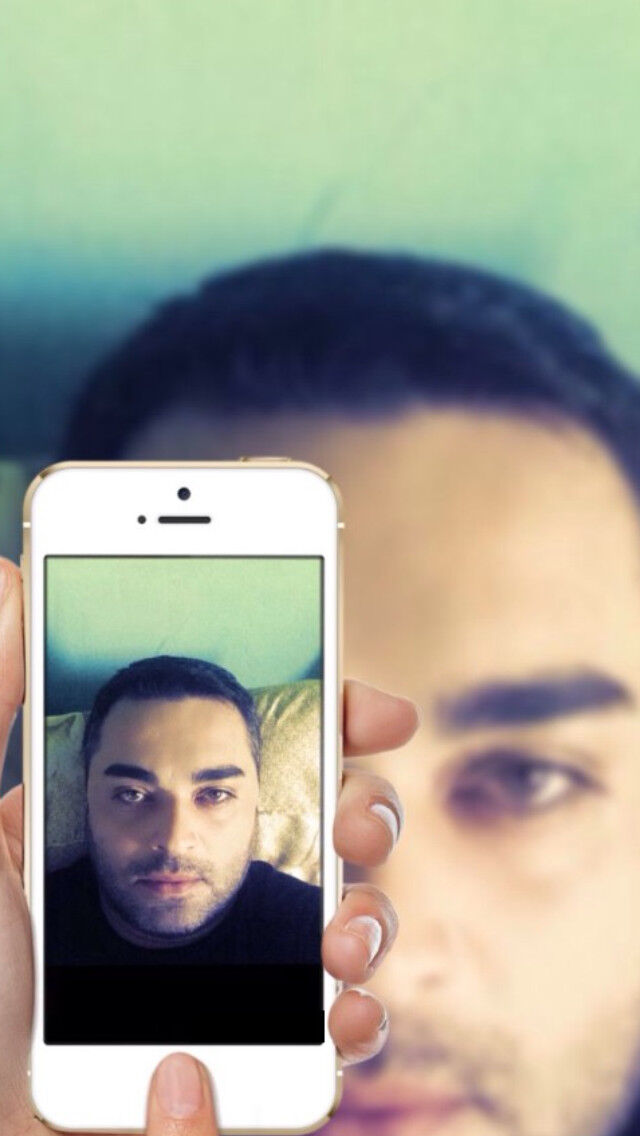  10360229  Bacho, 42 ,    