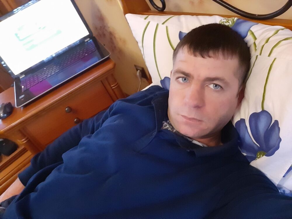  ,   Dima, 41 ,   