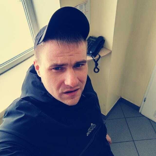  -,   , 32 ,   