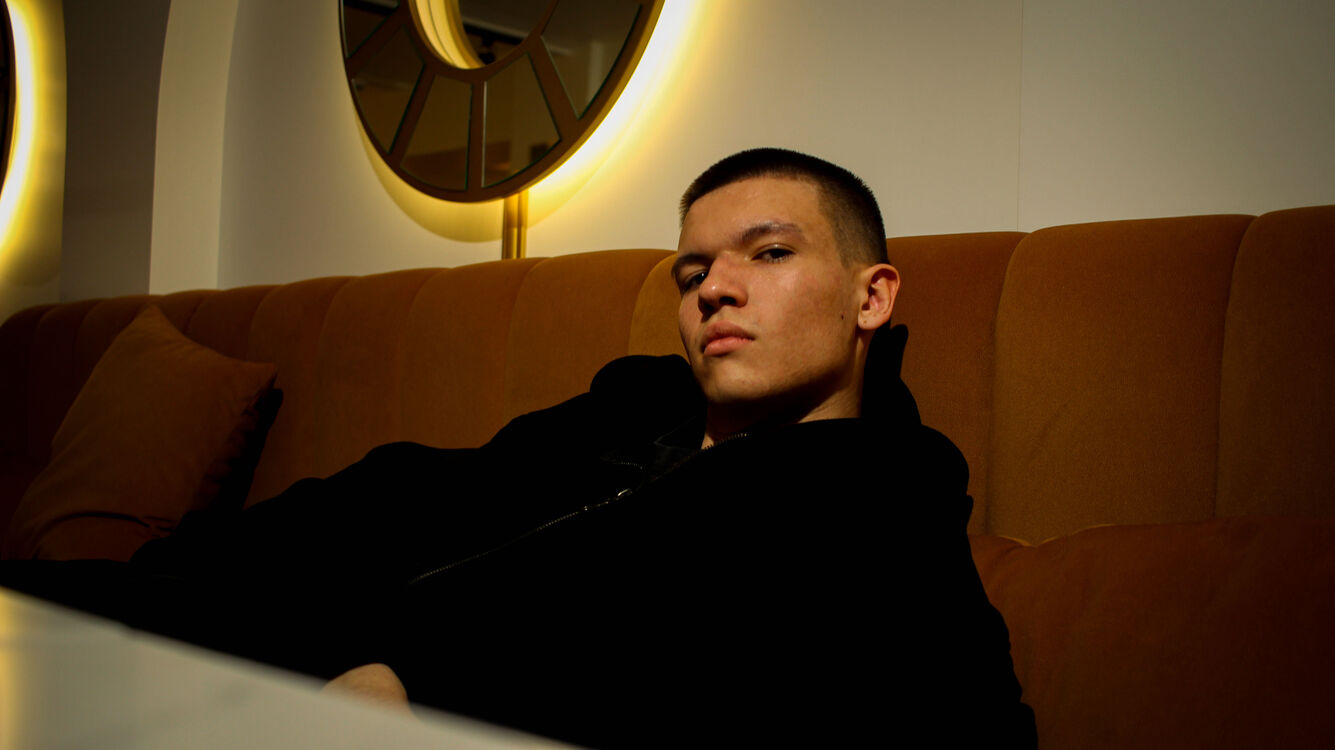  ,   , 22 ,   ,   
