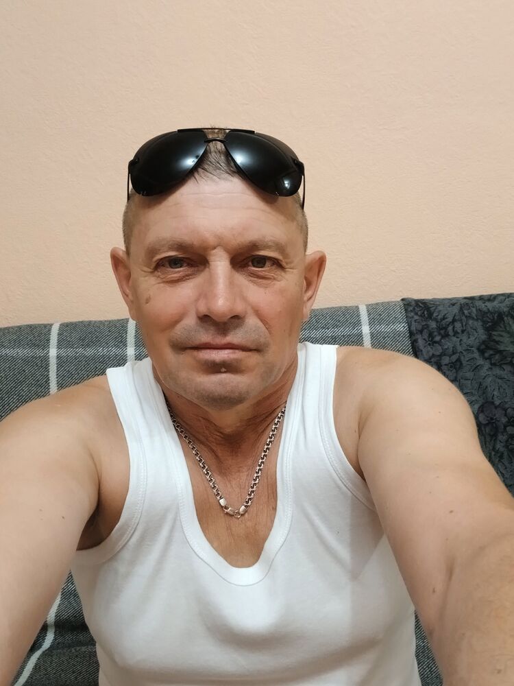  ,   Vladimir, 54 ,   , 