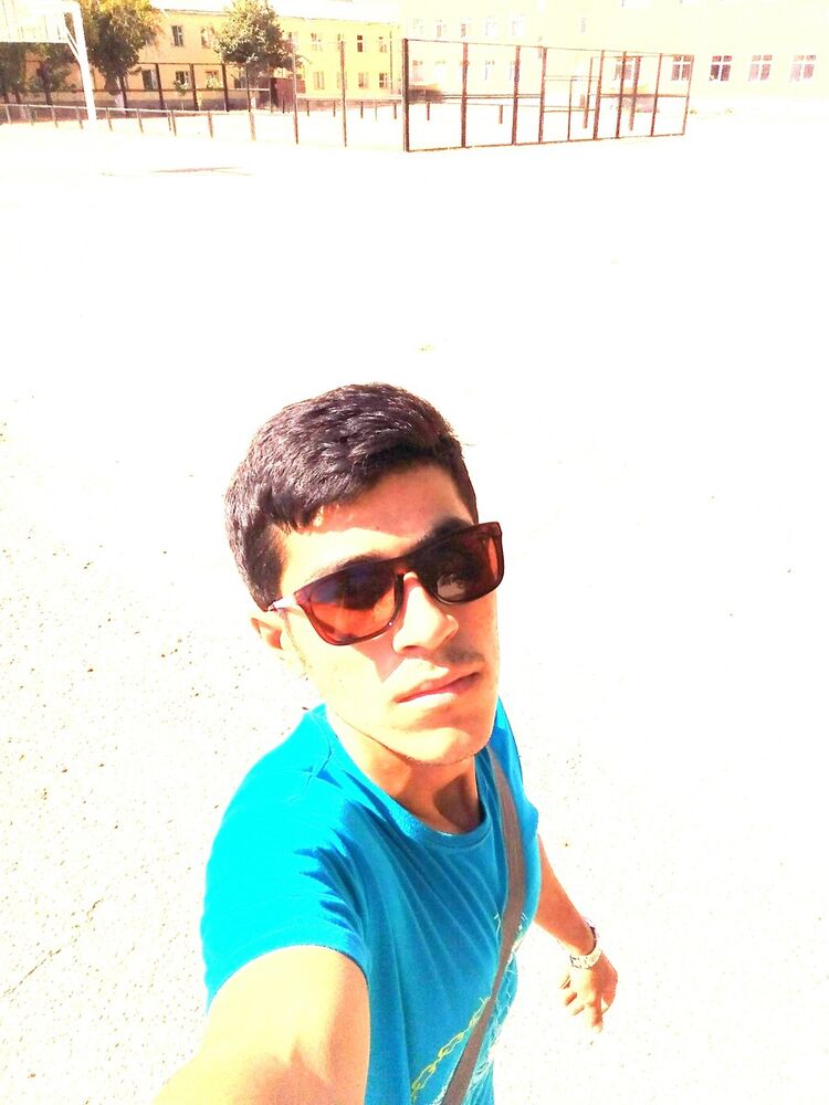  13625109  Azer, 30 ,    