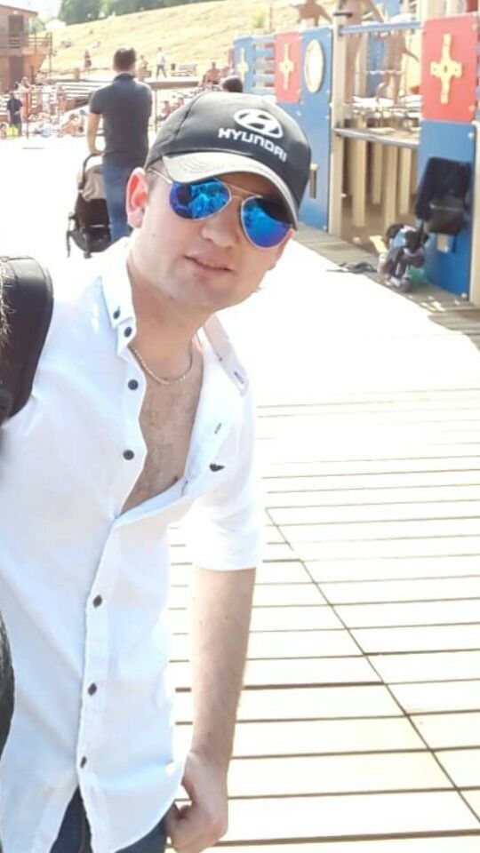  ,   Abbos, 32 ,  