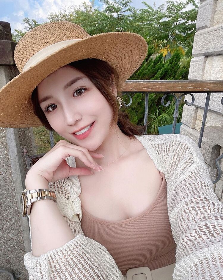  Hong Kong,   Annie, 31 ,     , c , 