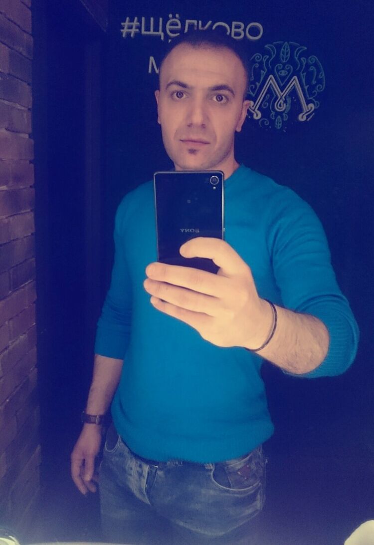  12729279  Amir, 61 ,    