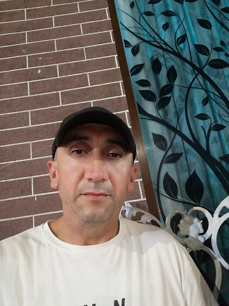  44111849  Surat, 48 ,     