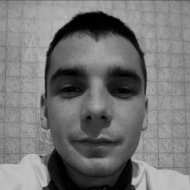  42483789  , 22 ,    