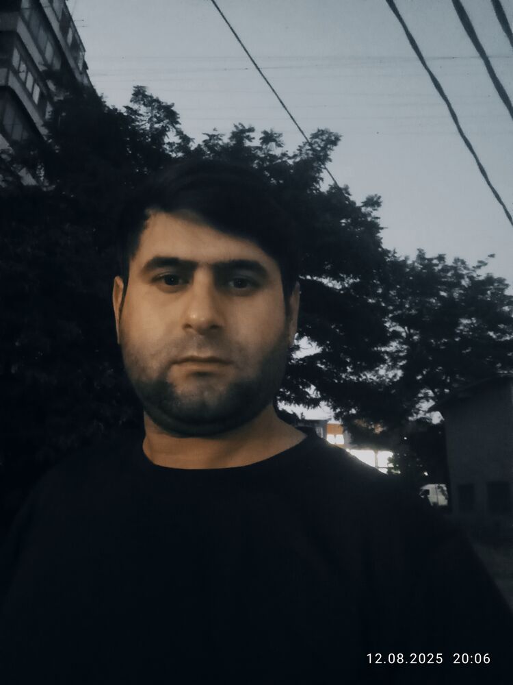  53074049  , 37 ,    --