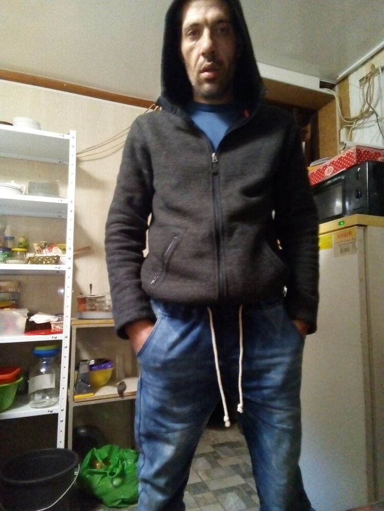  19486299  , 42 ,    