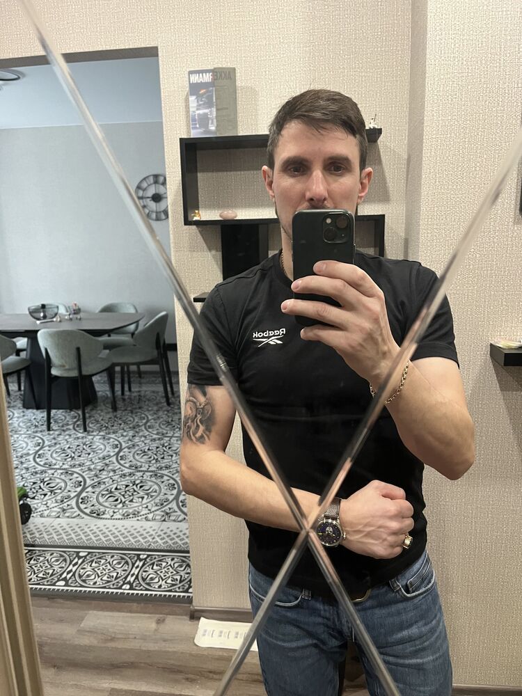  52922209  , 38 ,    