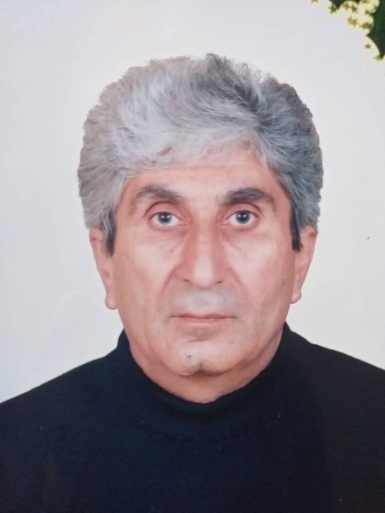  43969699  Hamid, 69 ,    