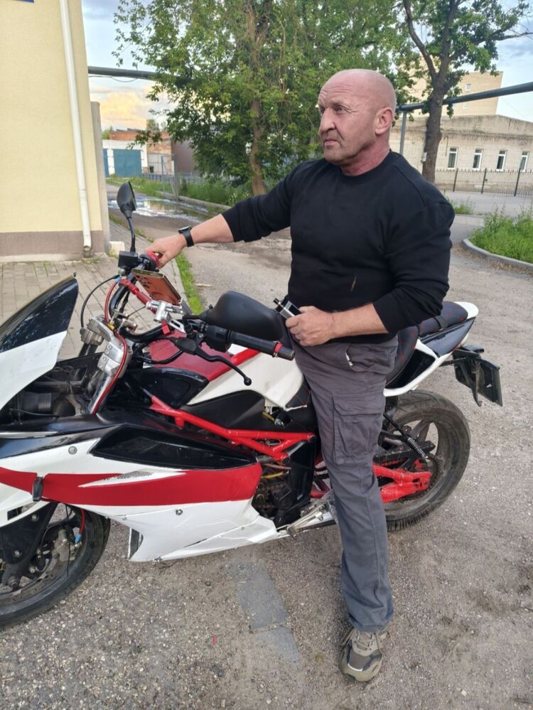  44970899  , 47 ,    