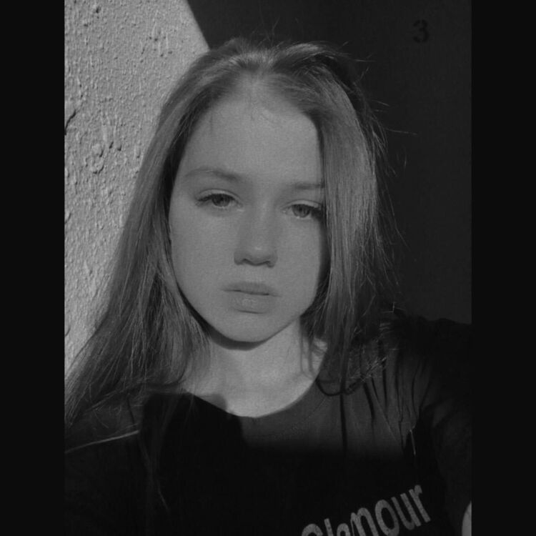  30463519  , 22 ,    