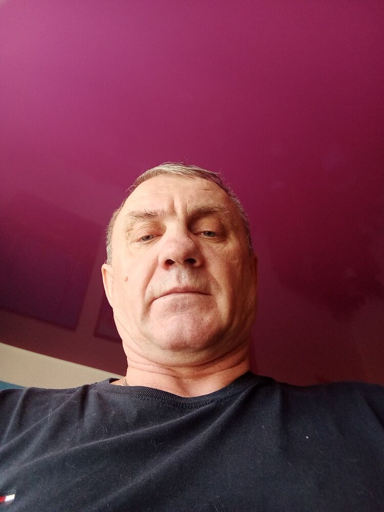  25810439  , 57 ,    
