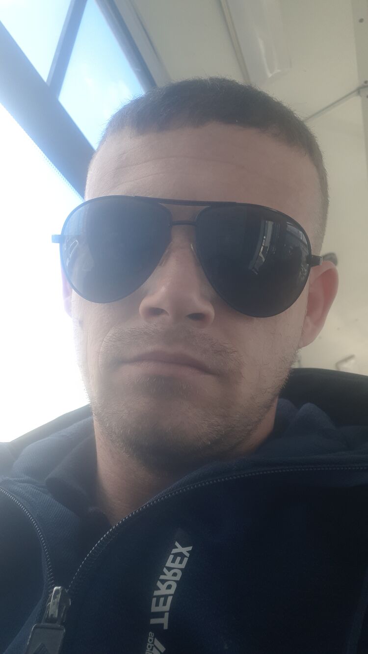  33817359  , 36 ,    