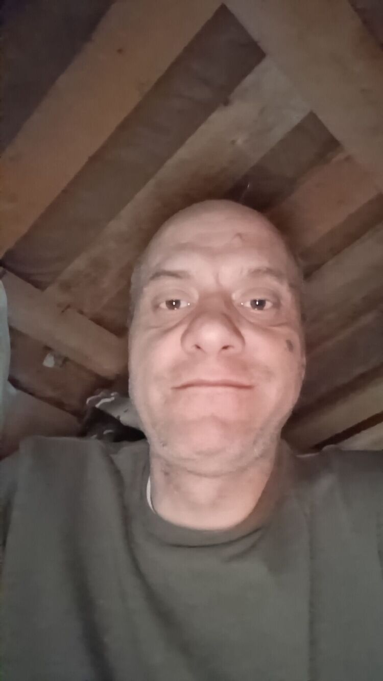  41622189  , 48 ,    