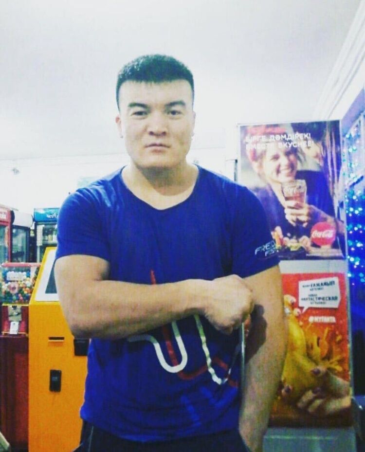  27272749  Nurjan, 30 ,    