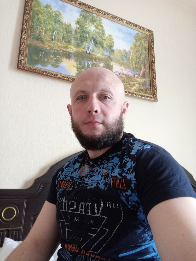  36680289  , 40 ,    
