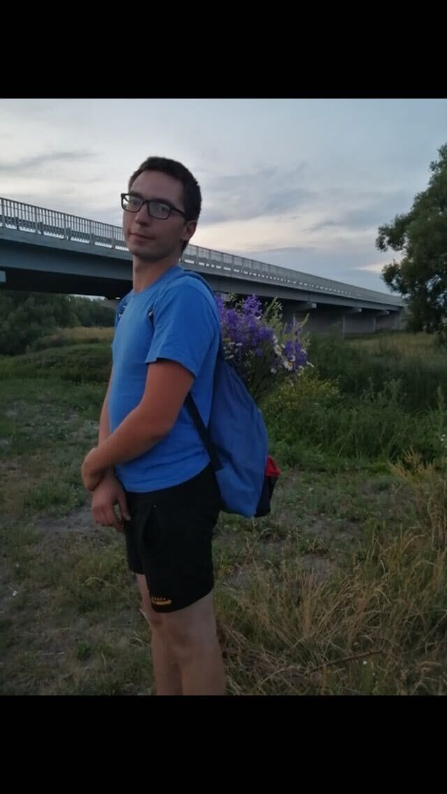 34283929  , 27 ,    
