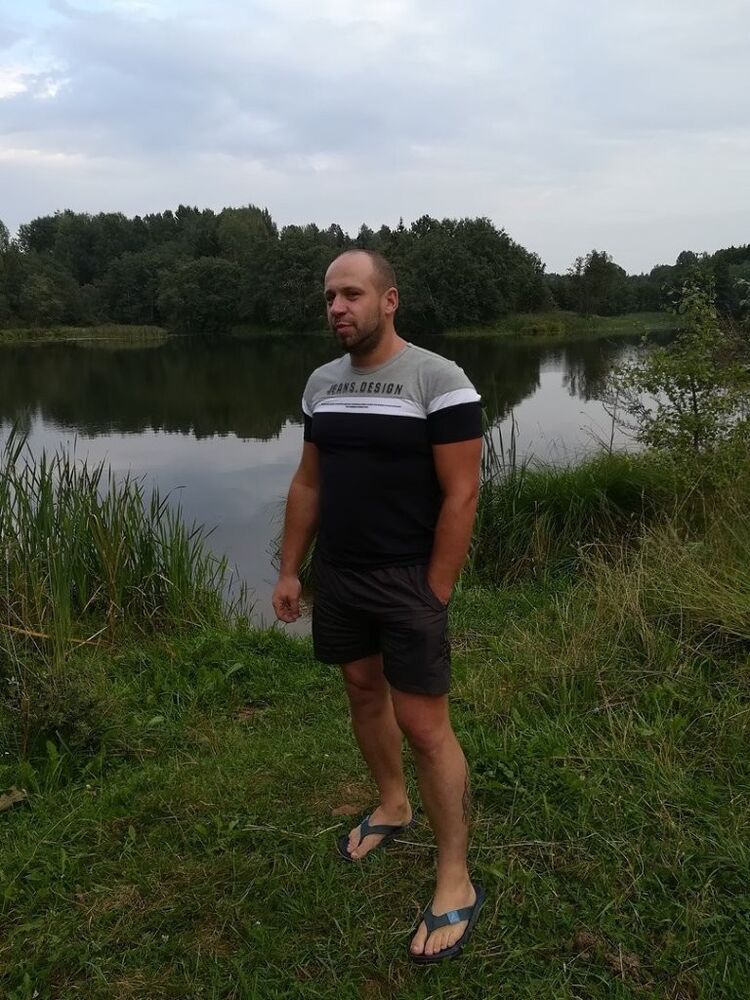  18109589  VIK, 39 ,    