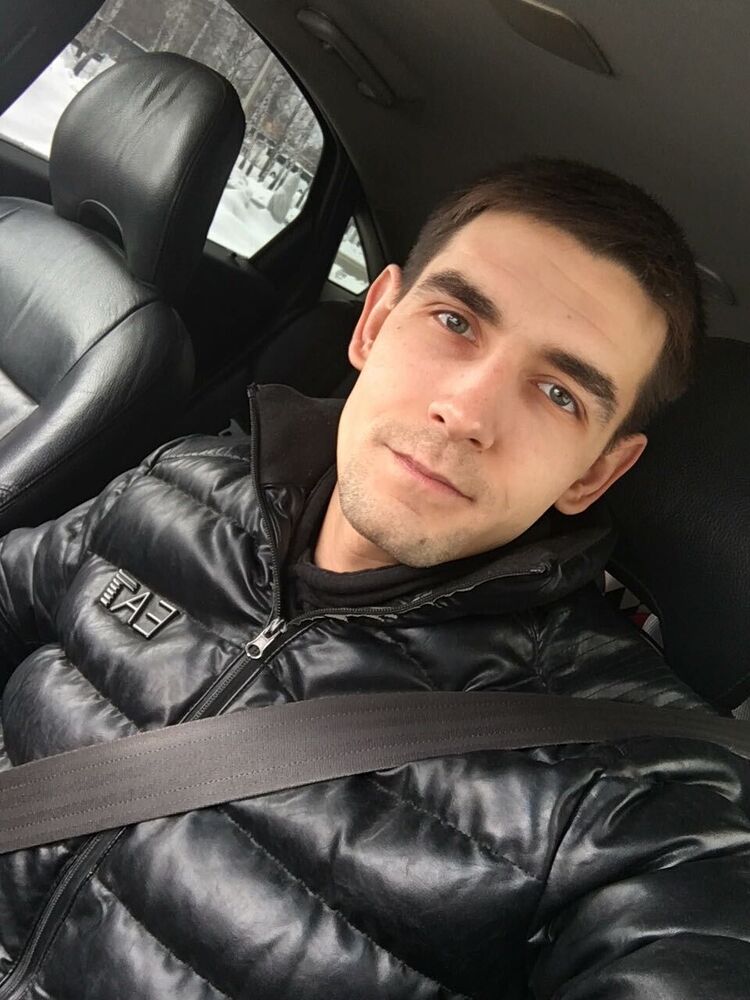  ,   Nik, 33 ,   , 