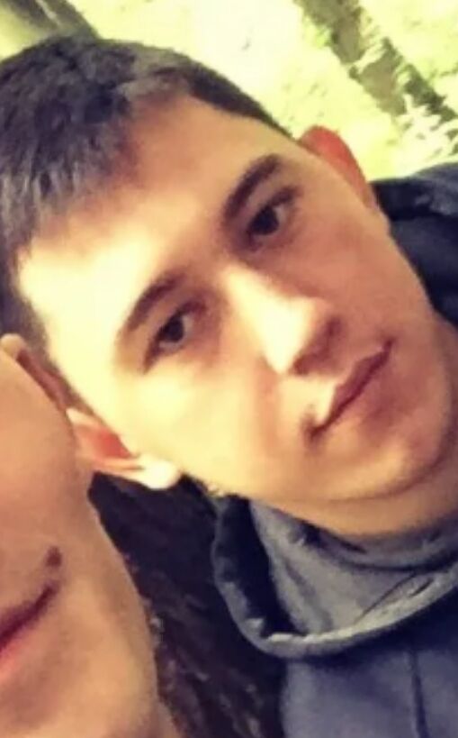  54637529  Andrei, 36 ,    