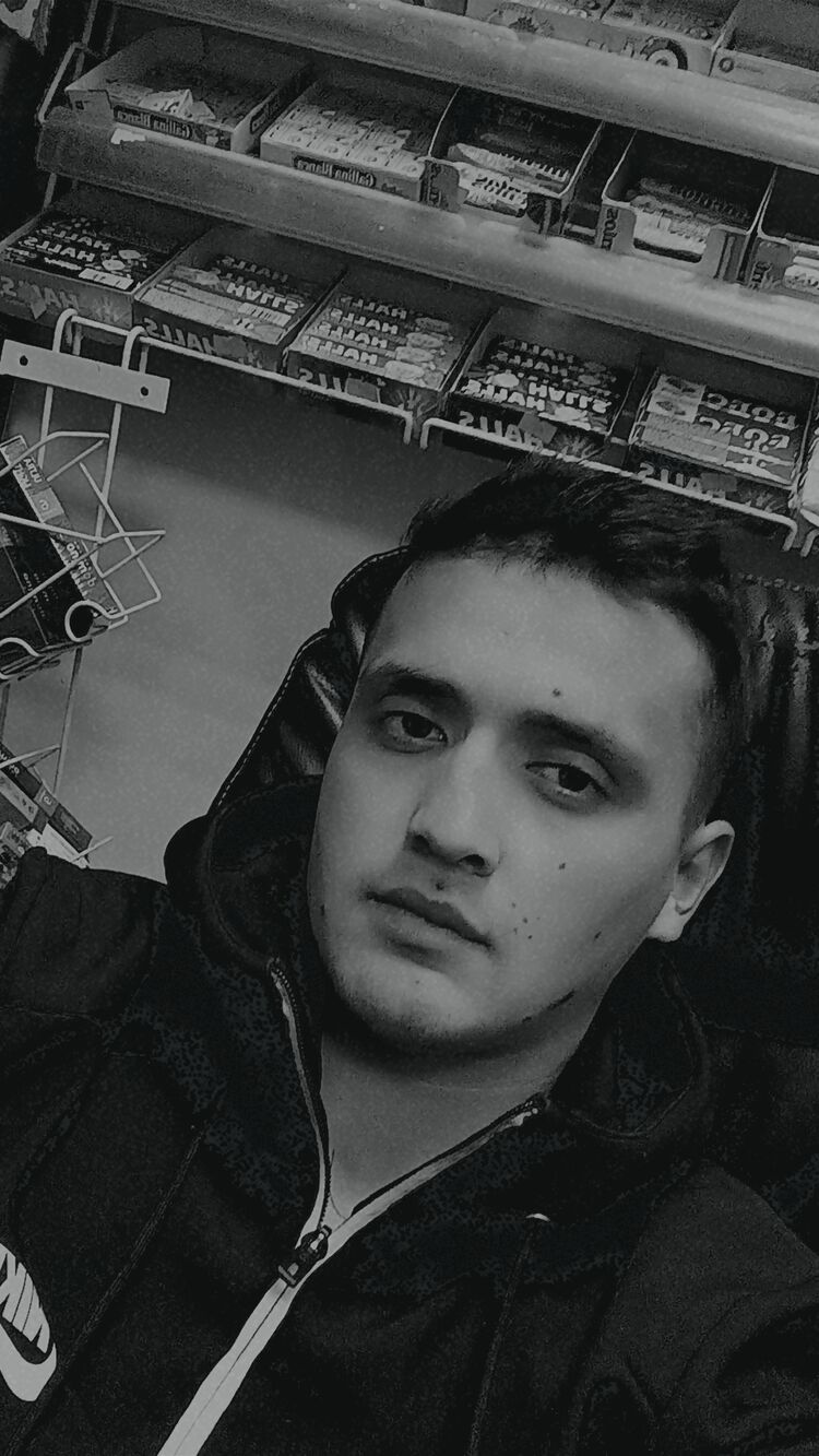  29477759  Rahim, 30 ,    