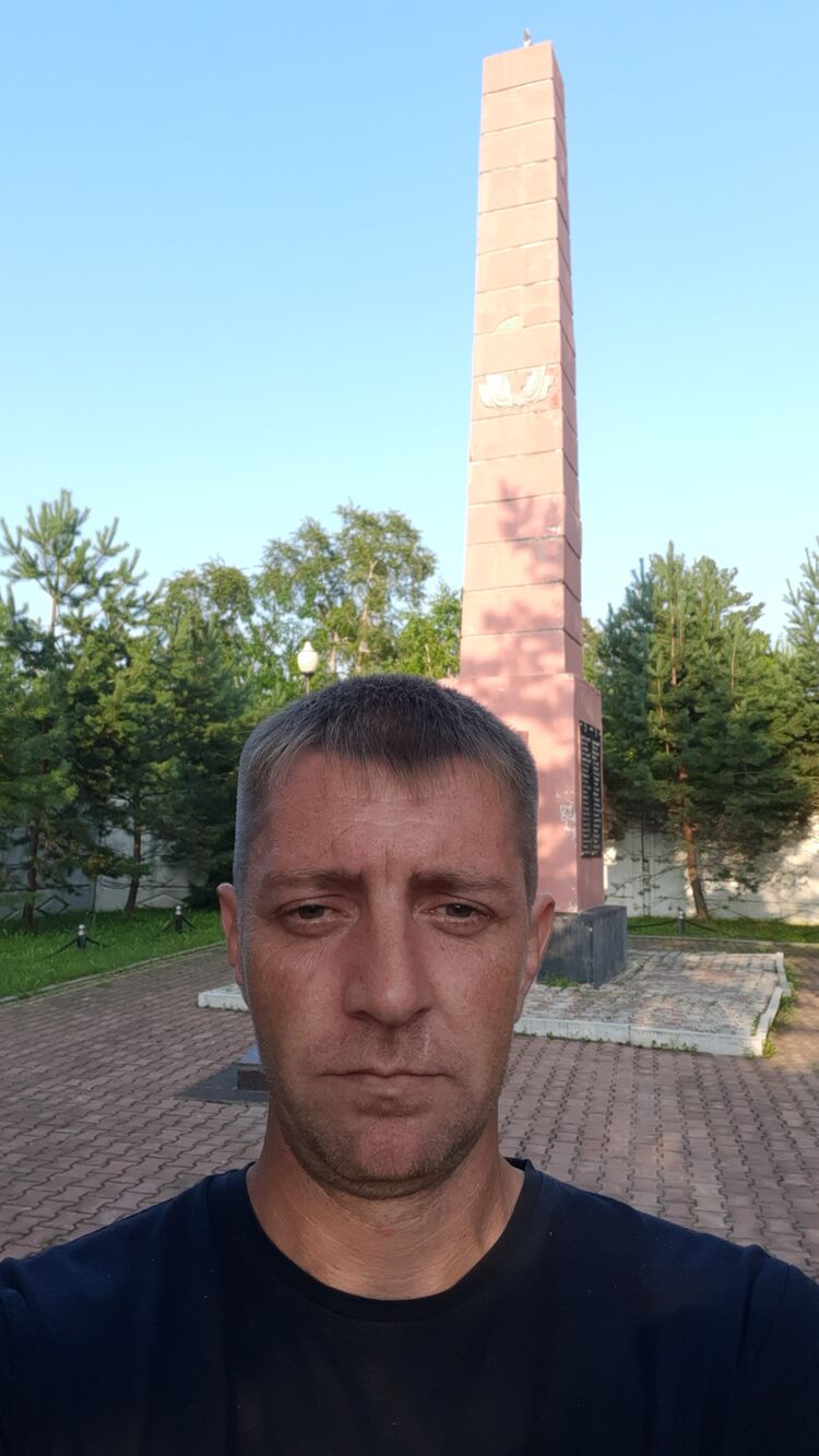  48220289  , 39 ,    