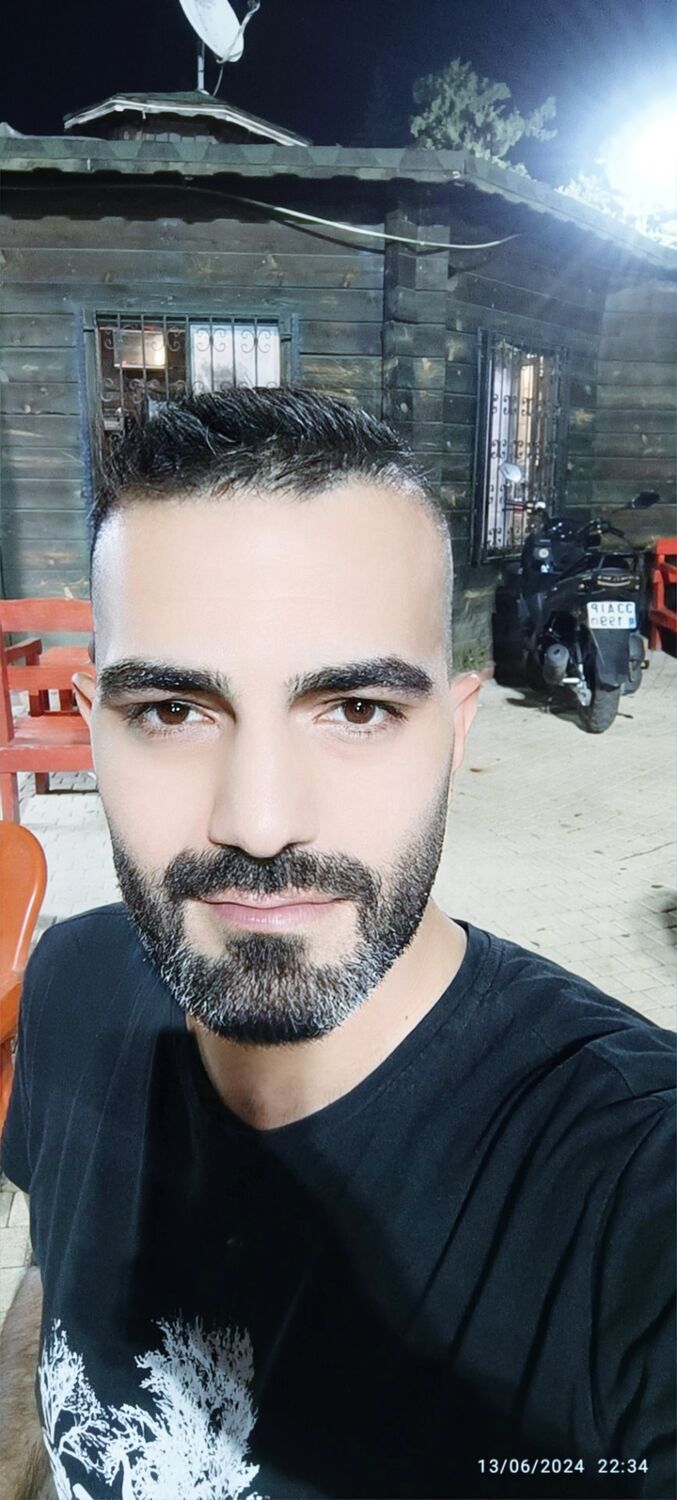  ,   Suleyman, 42 ,   ,   