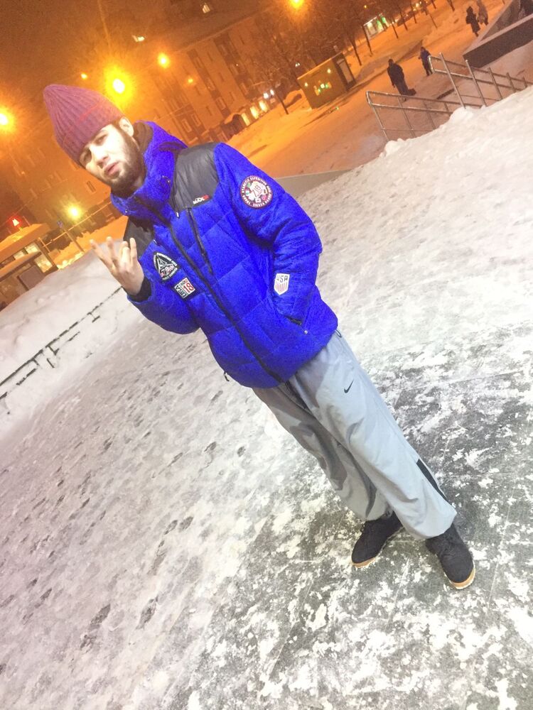  27702429  , 26 ,    