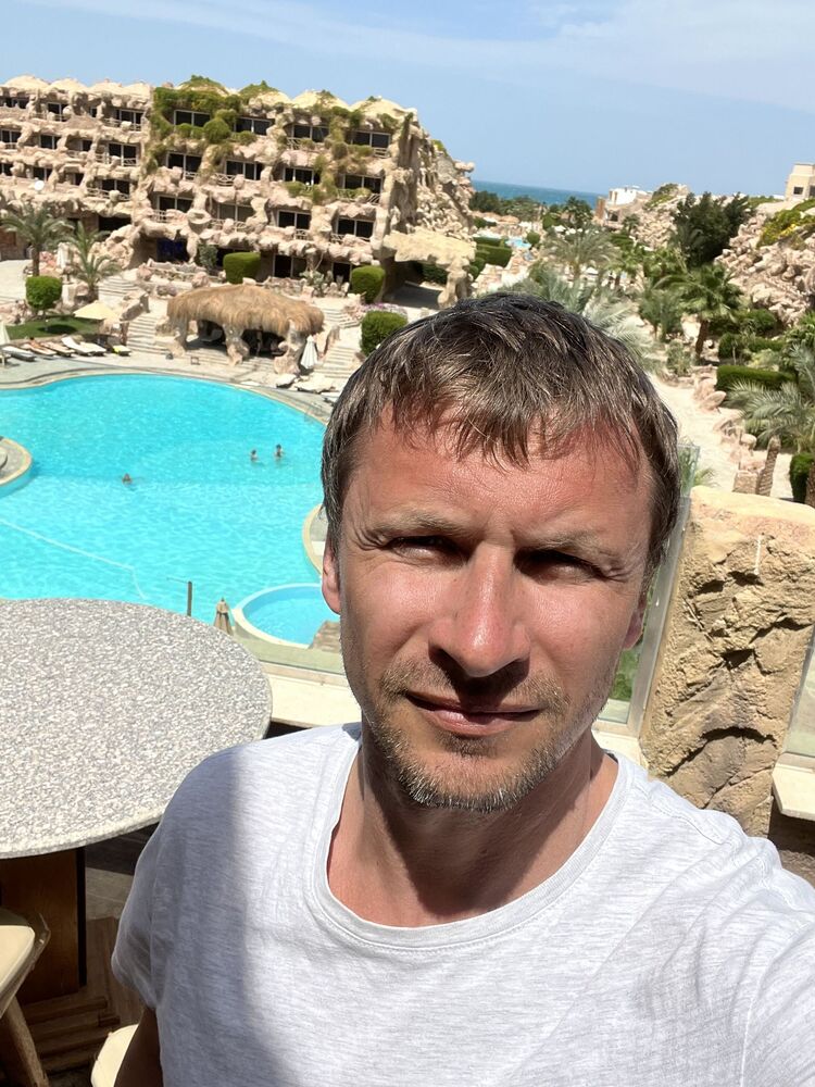  36605949  , 41 ,    -